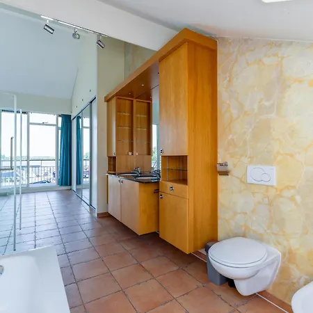 Penthouse *