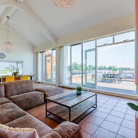 Penthouse Holiday home *