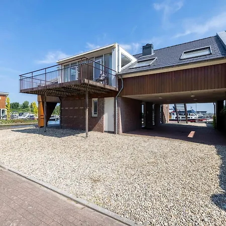 Penthouse * Uitgeest