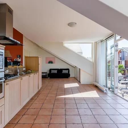 Holiday home Penthouse Uitgeest