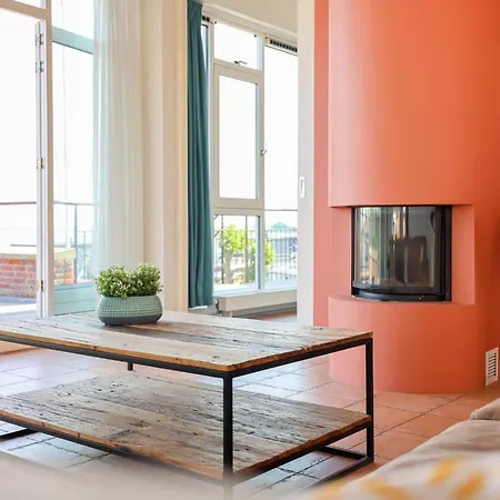 Penthouse Uitgeest