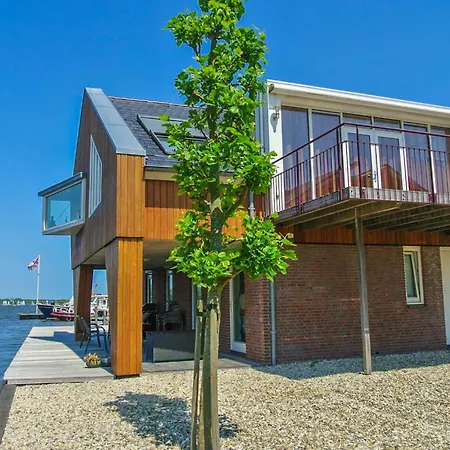 Holiday home Penthouse *