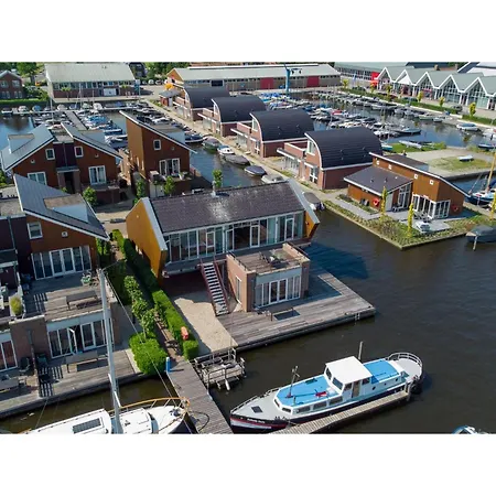 Penthouse * Uitgeest